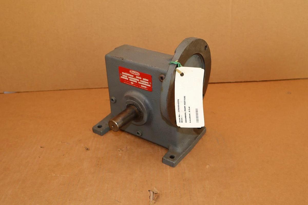 Dayton Gear Box Speed Reducer 2Z152C Ratio 25:1 3/4hp .75hp USA *NOS*