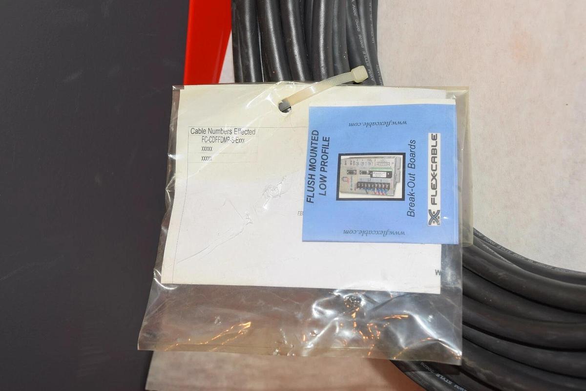 NEW FLEX-CABLE FC-CDFFDMP-S-E110 SERVO MOTOR CABLE
