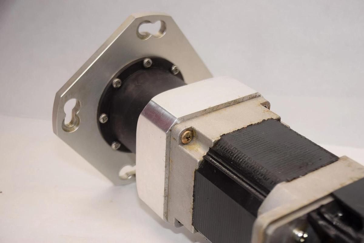 Used Neugart Gearbox 100275343 w/ Motor Ametek Pittman EC083A-40C0-A07 ? READ