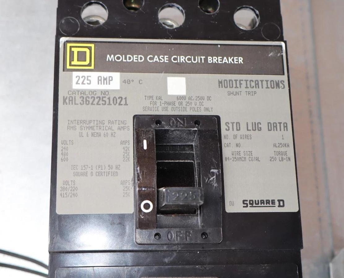 Used Square D Electric 225A Panelboard 225 A NQOD442L225CU NQODQ2 208y/120v 3ph 4w 42