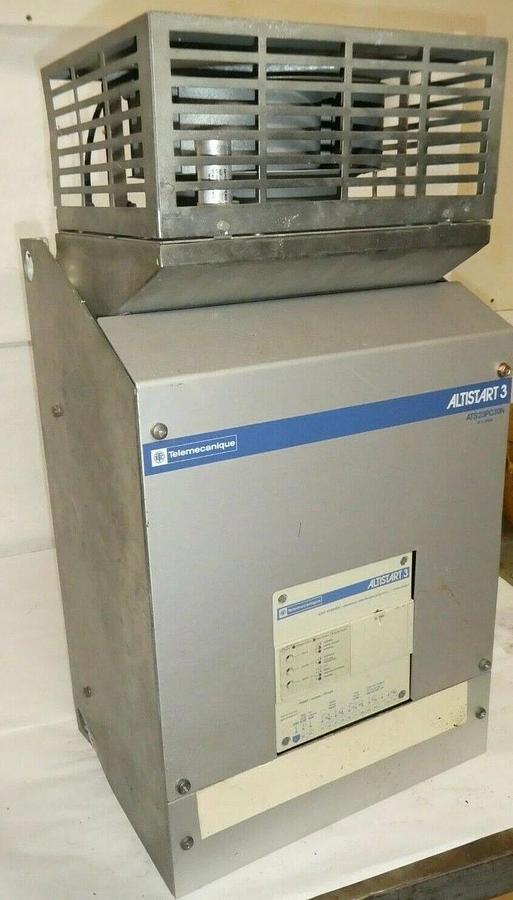 Used Telemecanique ATS23.C30N ALTISTART3 Soft Starter 220 480 Volt 250 HP 300 Amp
