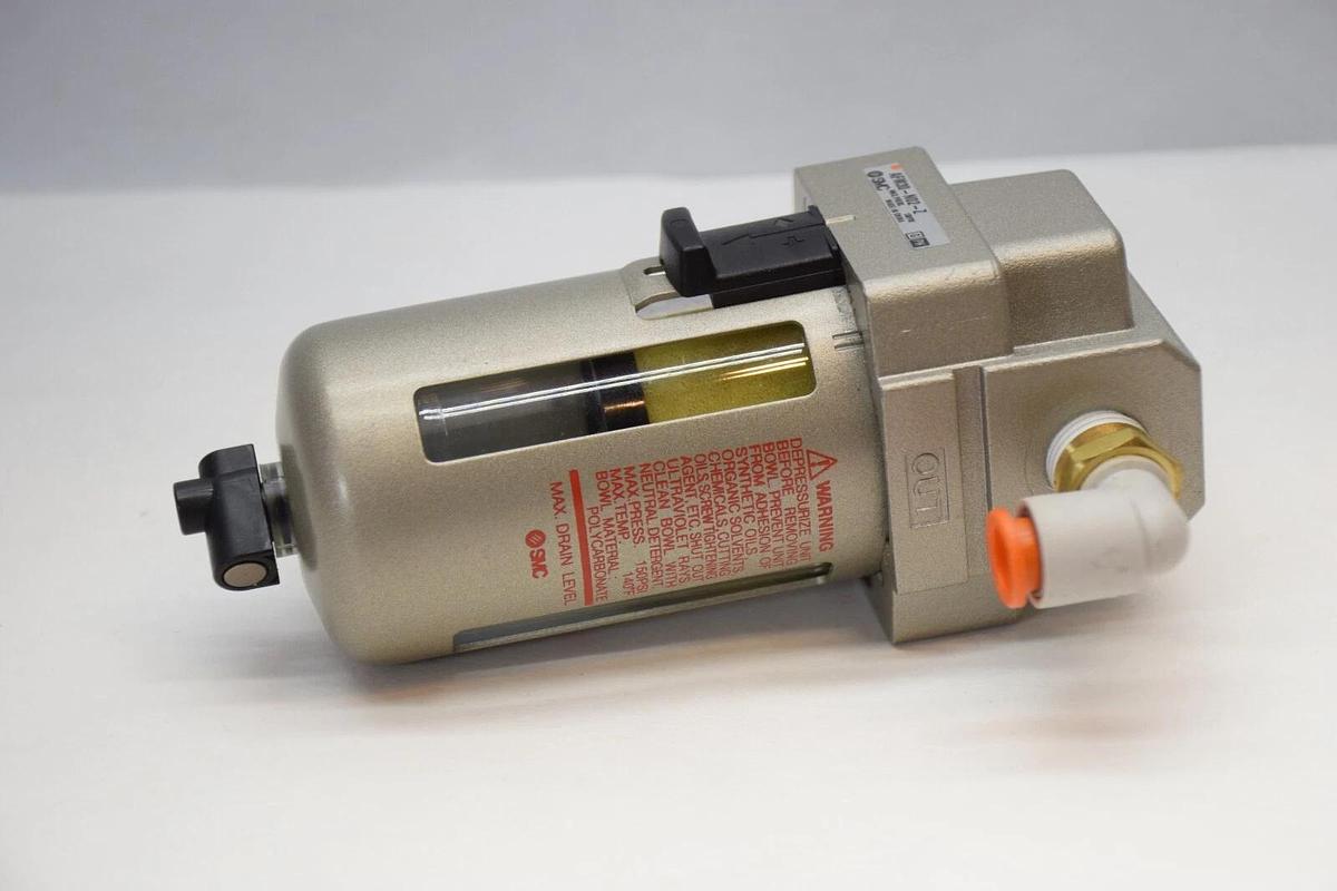 Used SMC AFM30-N02-Z , AFM30N02Z 150psi Modular Mist Separator