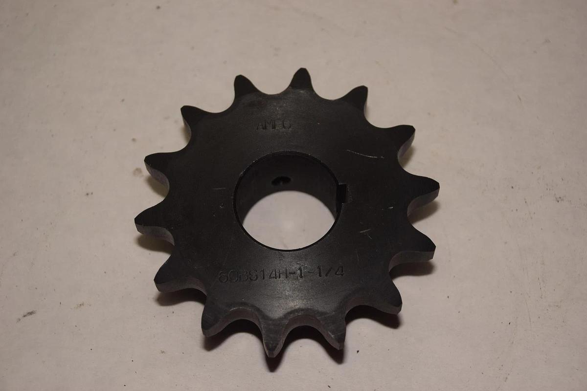 AMEC 60BS14H-1-1/4 1-1/4" BORE 14 TEETH SPROCKET NEW