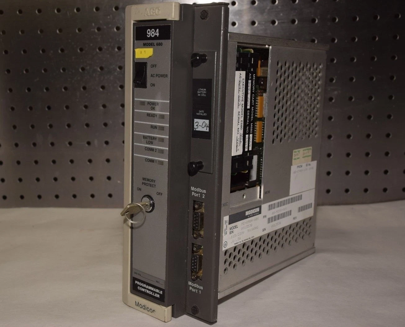 Used Gould PC-0984-680 Controller Module w/ Memory M680-008 mod E680-902 AS-9370-001