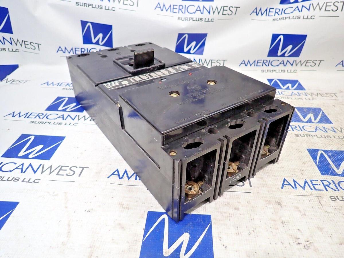 Used WESTINGHOUSE FD SERIES 3p 3 Pole 70A 70 Amp Breaker *CHIP*