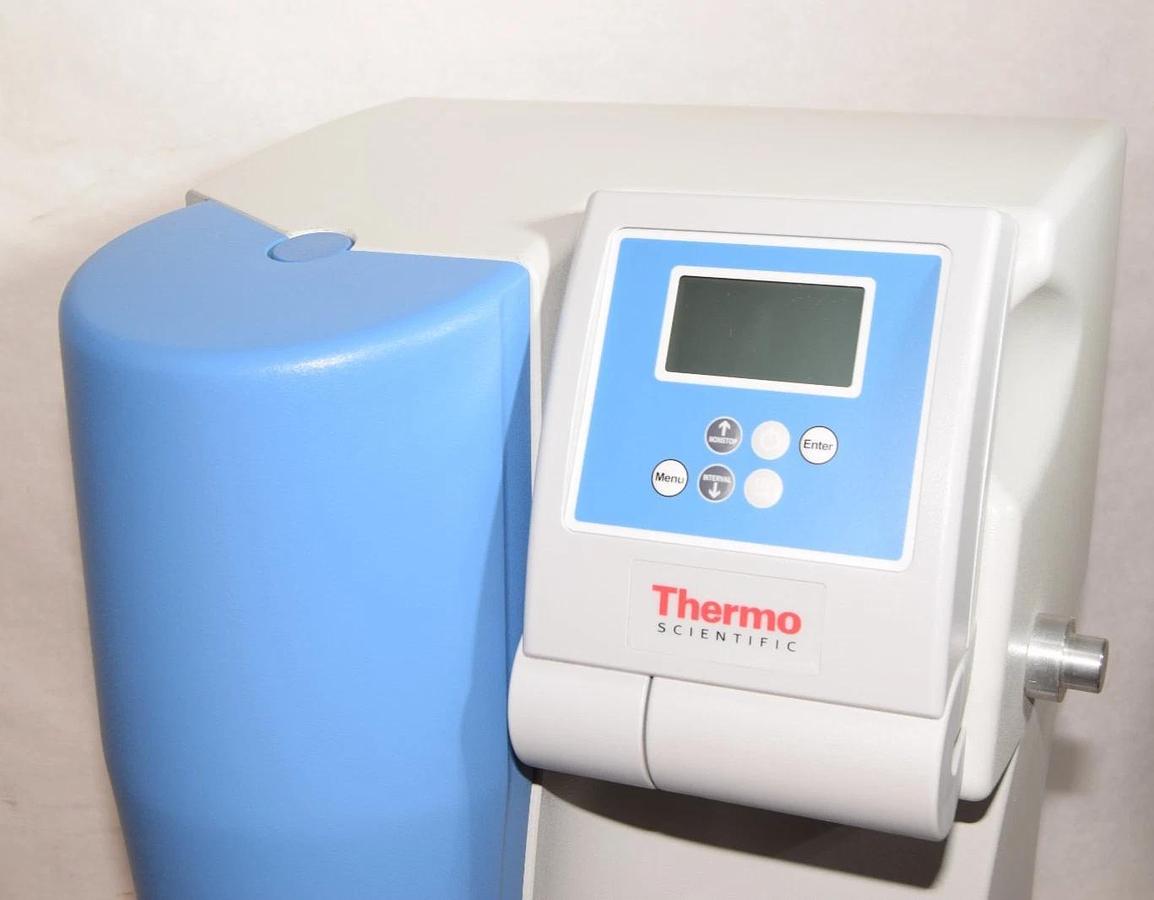 Thermo Fisher Scientific GenPure Pro UV-TOC 48v 120w 50131948 NEW cosmetic crack