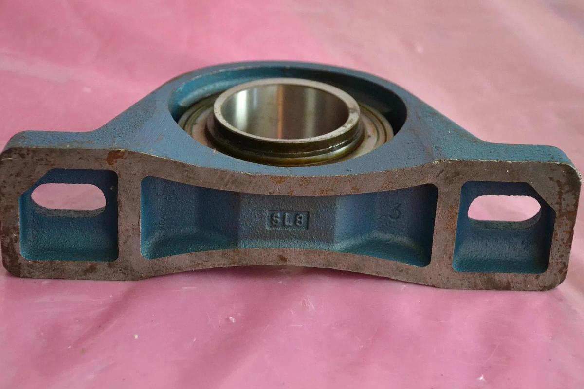 SNR PILLOW BLOCK BEARING SL8 SNR1250-50ECG SNR1250 50ECG SNR125050ECG NEW
