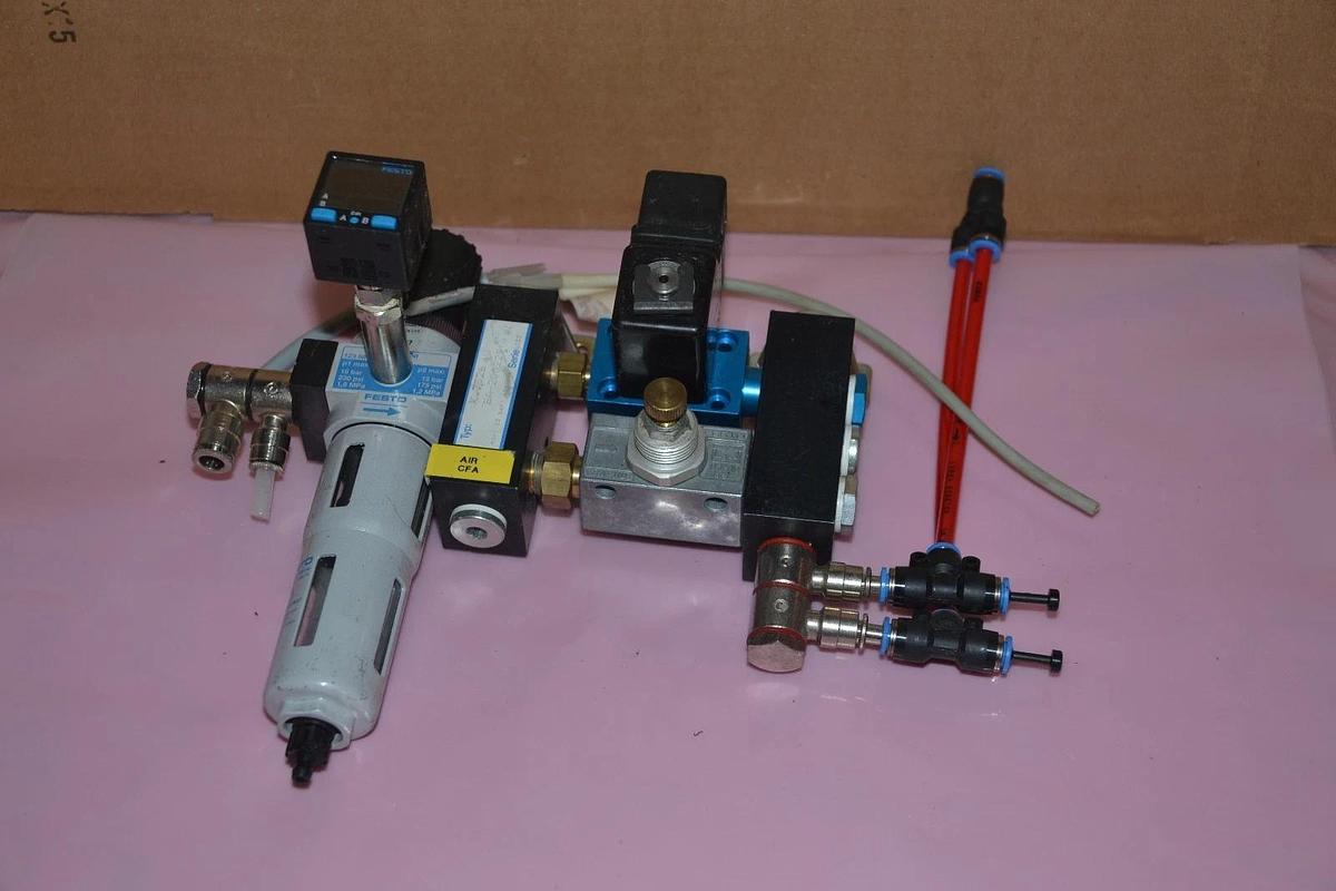 Used FESTO FILTER REGULATOR 162687 K.7326 V SA-200229 LFR-D-MINI 12 BAR 171 PSI L122