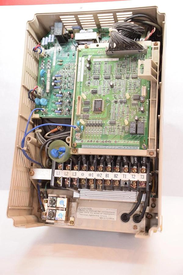 Used YASKAWA ELECTRIC CIMR-P5M5015 50151F 3Ph 500-600V 28Amp AC Drive