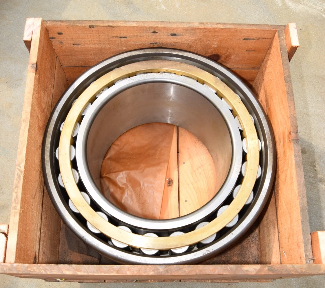 Rollway USA Bearing CS-7164-101 CS7164101 CS.7164.101 OD approx 21" ID 13" NEW