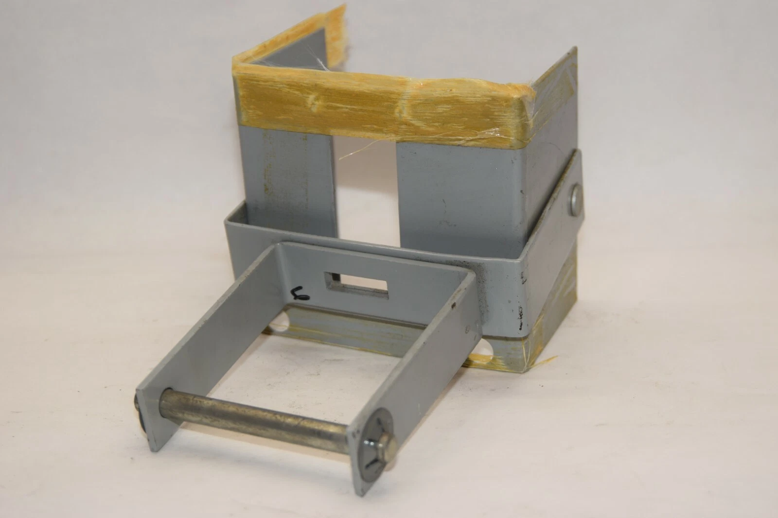 Used GE GENERAL ELECTRIC Handle For Tri-Break Tri Break Series Circuit Breaker