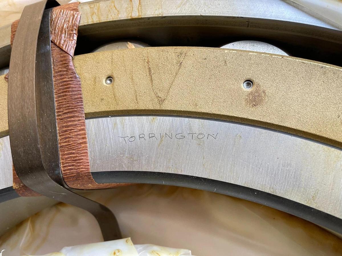 Torrington Bearing 240RIN772 240 RIN 772 240-RIN-772 USA NEW