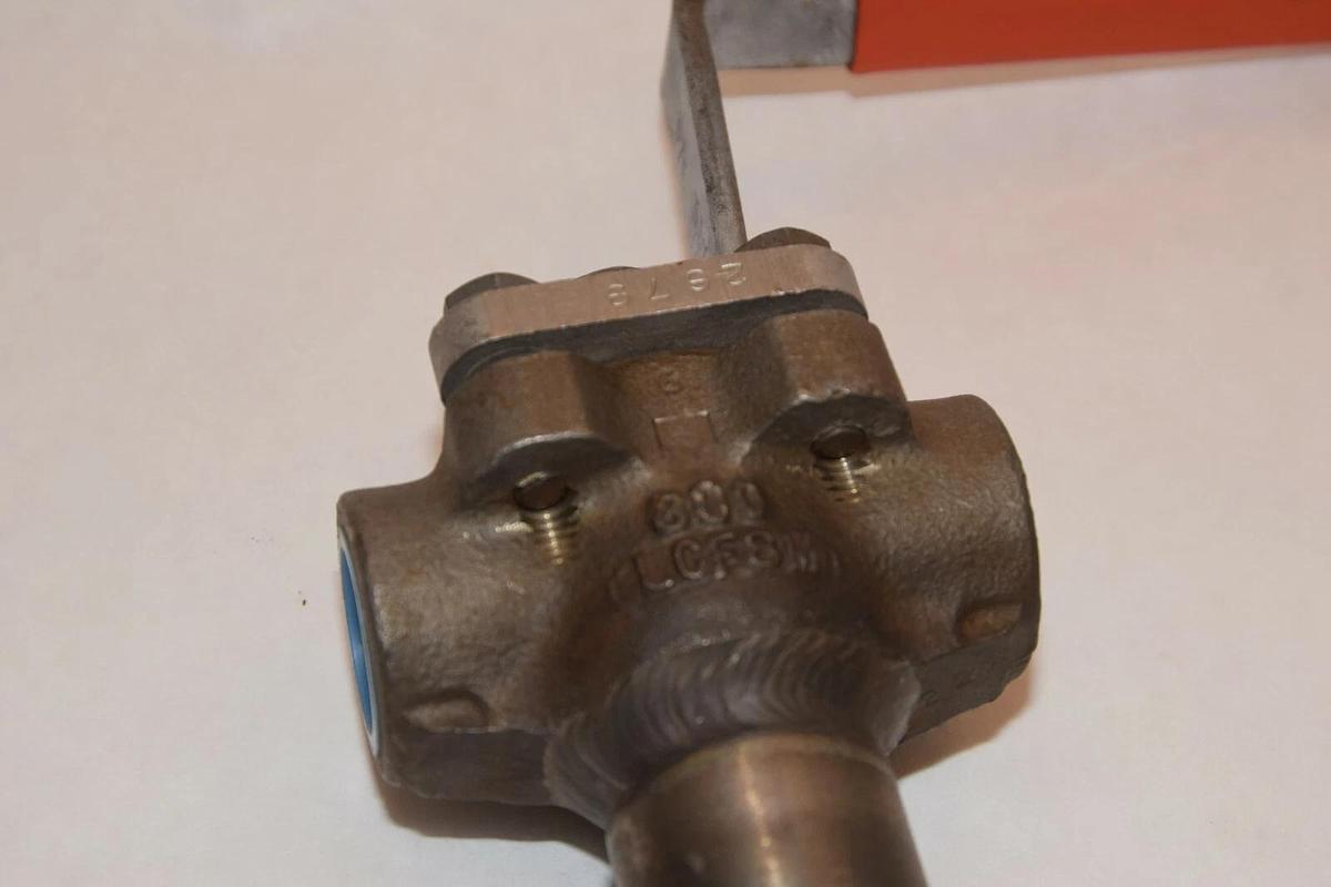 (NEW) TUFLINE 300 LCF8M 3/4" 978207 4902 3-Way Valve