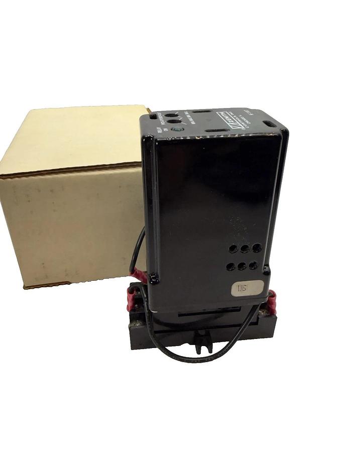 ZENITH K-1187 , K1187 ARSM-3 Solid State Voltage Sensor Relay, With Base (New)