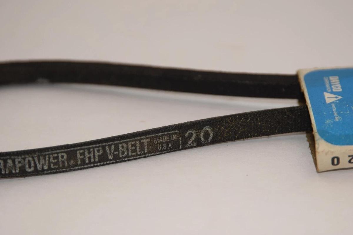 (NEW) DAYCO 3L320 32" x 3/8" Durapower V-Belt USA