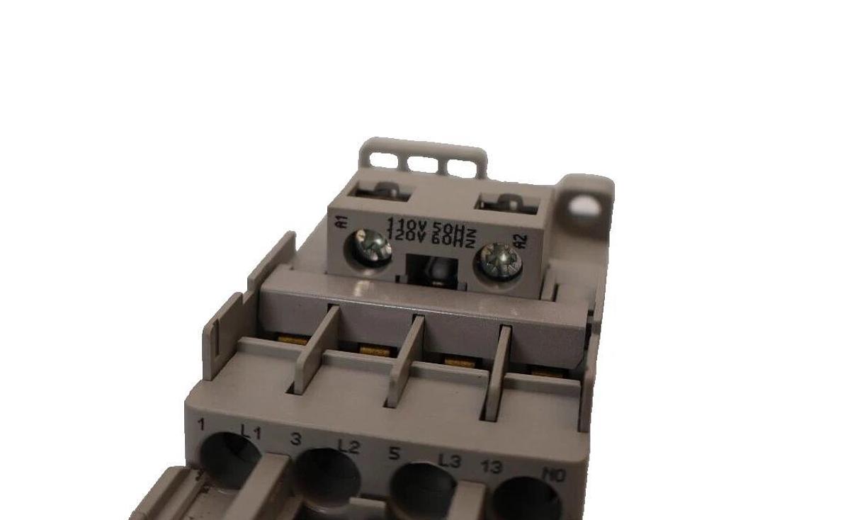 Used ALLEN BRADLEY 100-C12*10 Series A Conactor 110/120V Coil W/ 100-F Contact Block