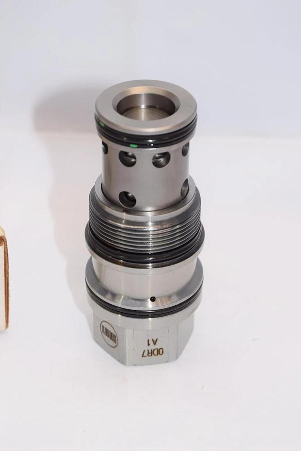 (NEW) SUN COJA-XCV COJAXCV Pilot-To-Close Check Valve