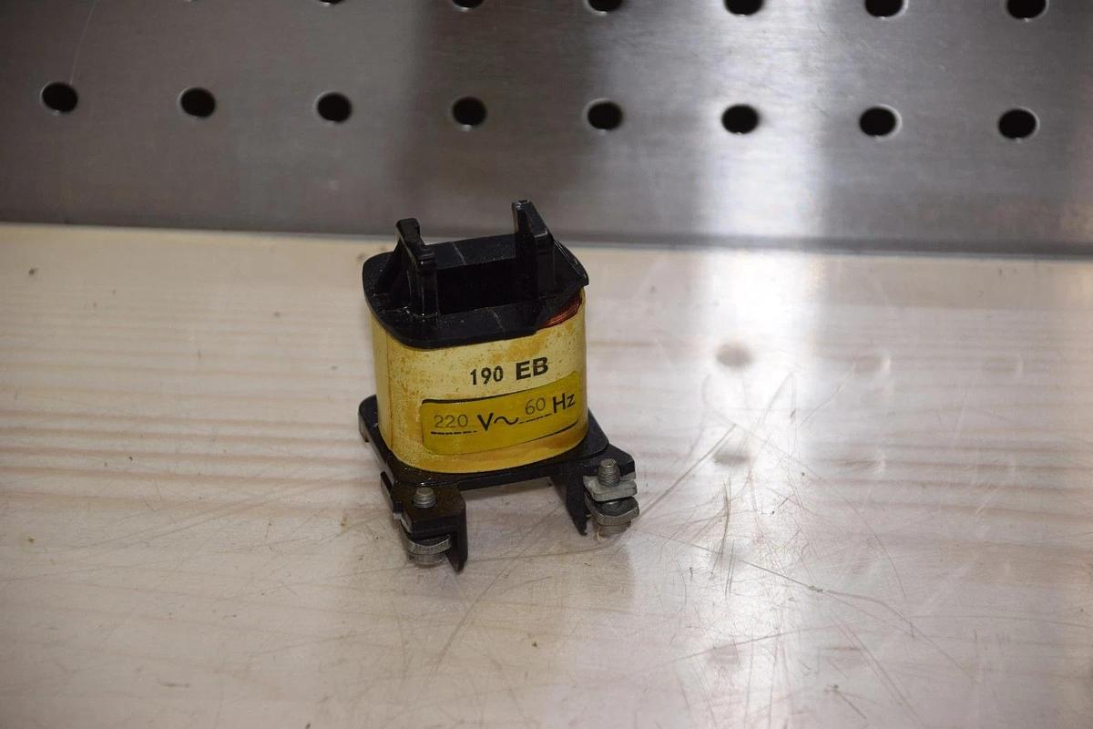 Telemecanique Coil 190 EB 190EB 220V New NOS