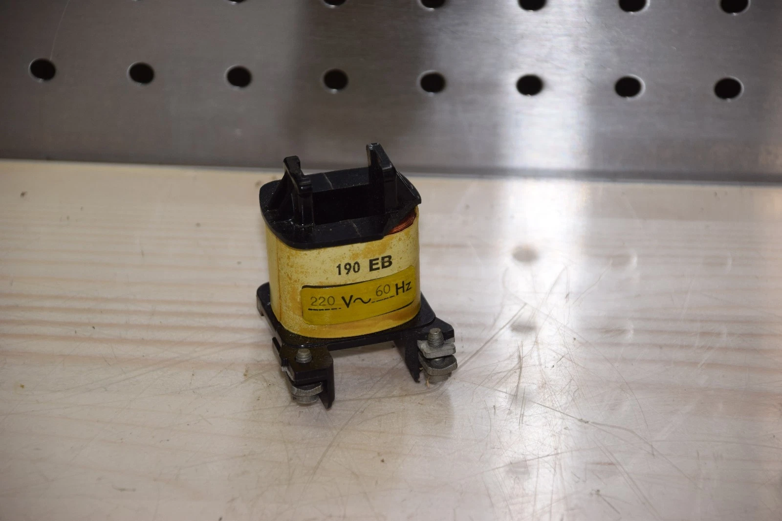 Telemecanique Coil 190 EB 190EB 220V New NOS
