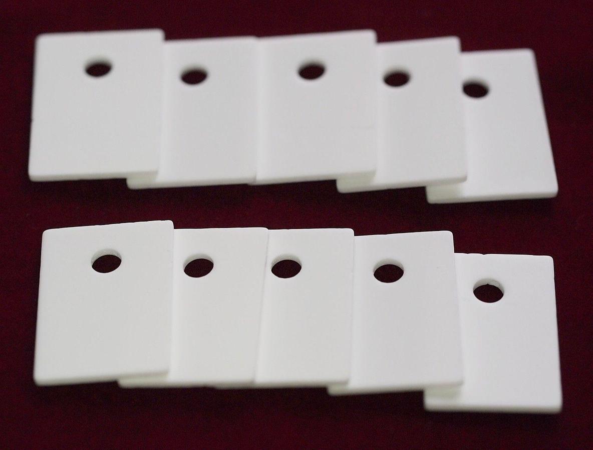 Used (Lot of 4) Aluminum Heat Sinks 3.5" L x 2.75" W x 2.5" D