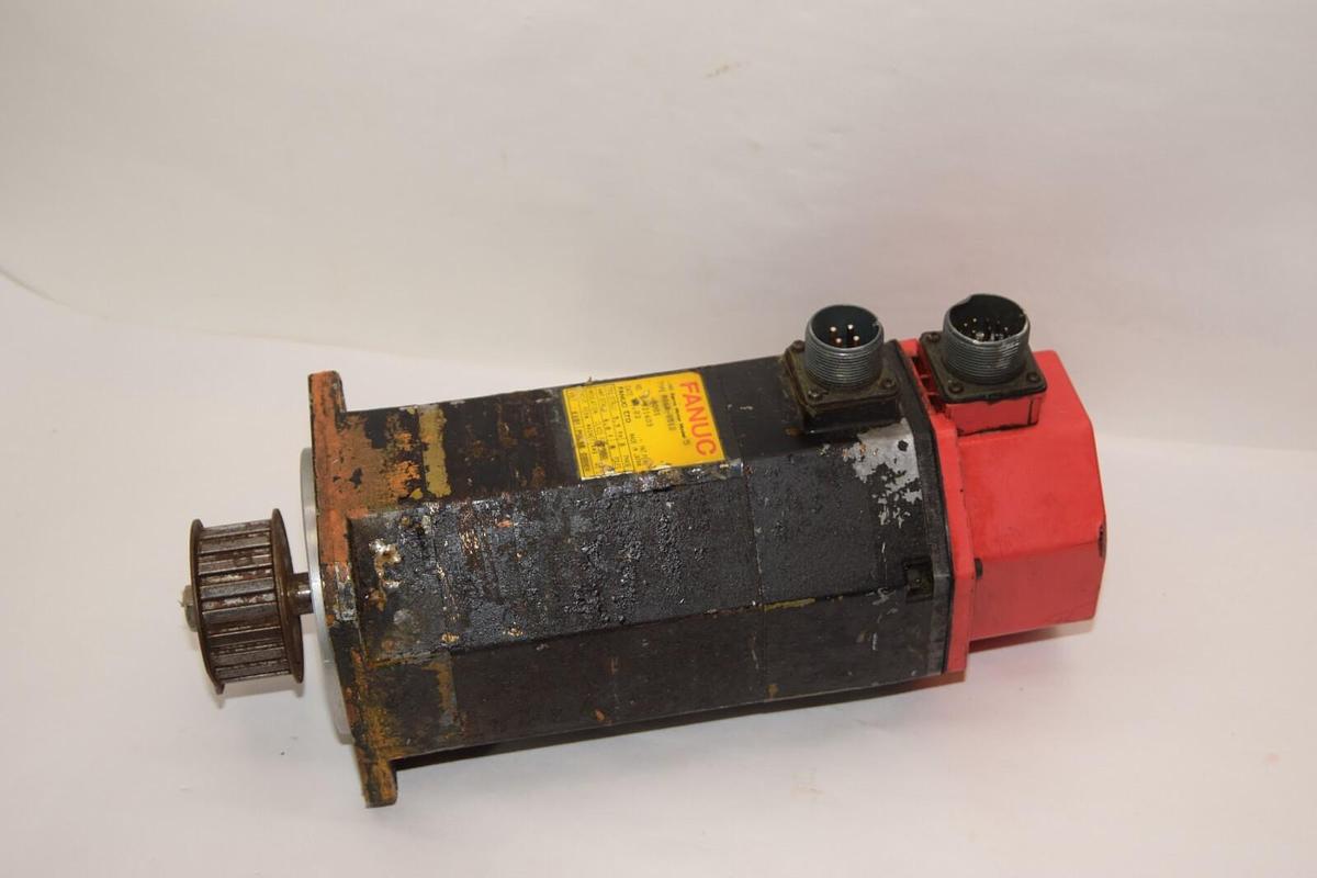 Used FANUC A06B-0512-B001 3Phase Model 5 8 Pole 6.8A 410V AC Servo Motor