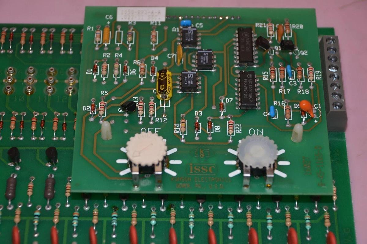 ISSC 1050-1-1-A-A 105011AA B-45-1164 B451164 CASCADABLE STEPPER CARD NEW