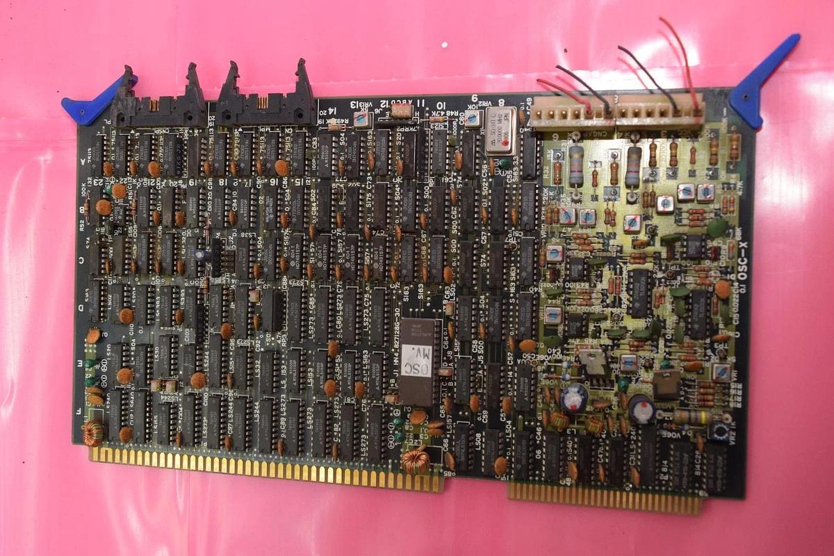 Used HITACHI OSC-X 68E2.118878 SEIKO EDM CIRCUIT BOARD