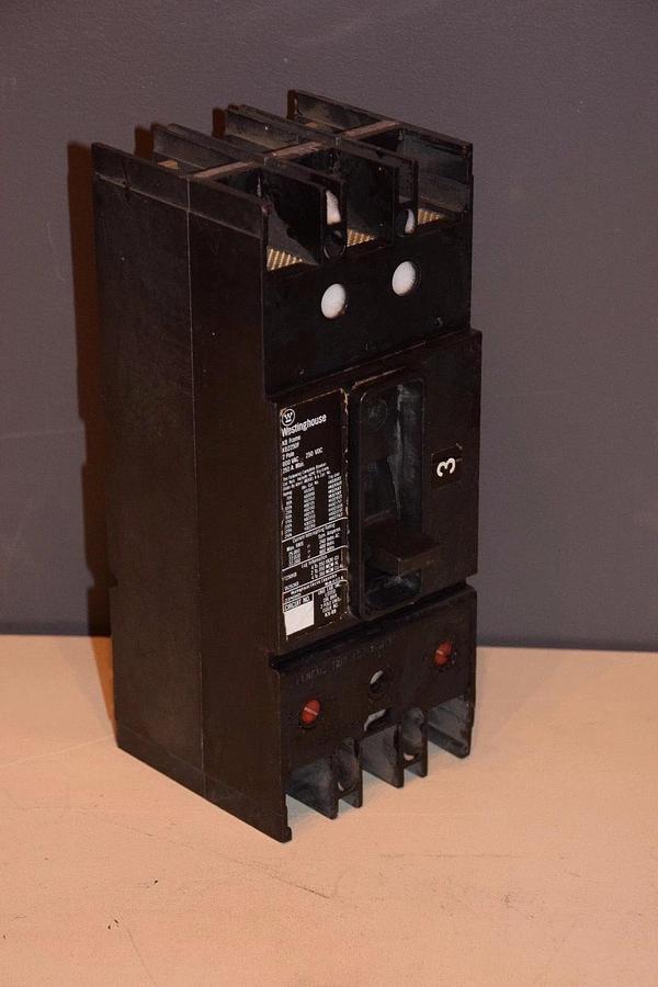 Used WESTINGHOUSE KB2250F 2P 250A 600Vac KB Frame Circuit Breaker
