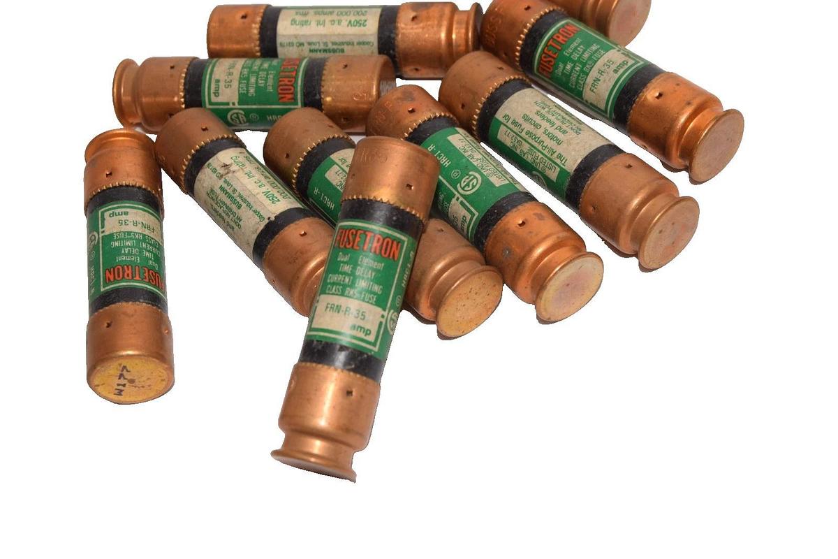 Fusetron FRN-R-35 , FRNR35 35A Amp Time Delay Fuse (New - Lot of 10)