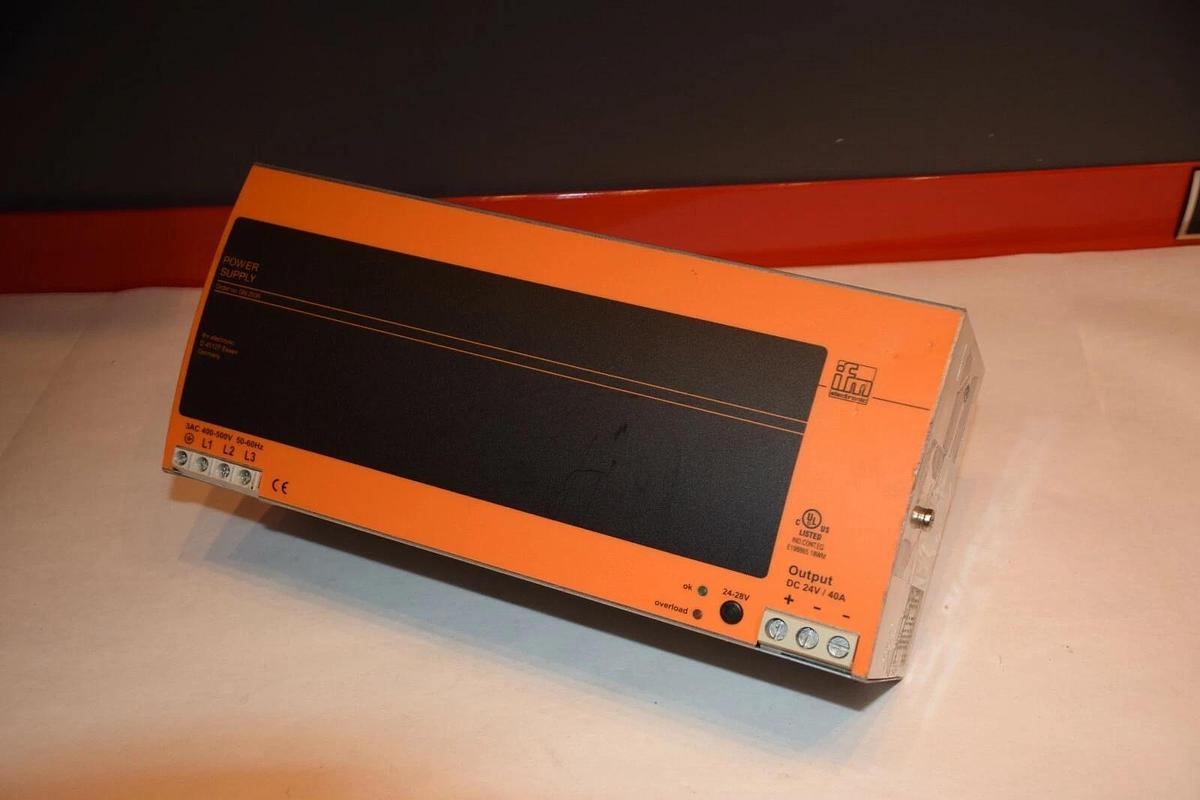 Used IFM DN2035 POWER SUPPLY  400-500 VAC 3ph - 24-28 VDC 3 phase to 24v dc converter