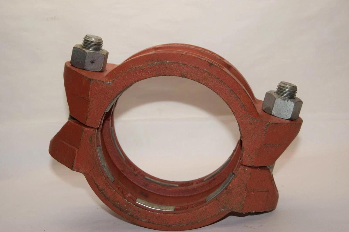 (NEW) GRUVLOK Roughneck 6" 7005 Iron Pipe Coupling *No Seal/Gasket*