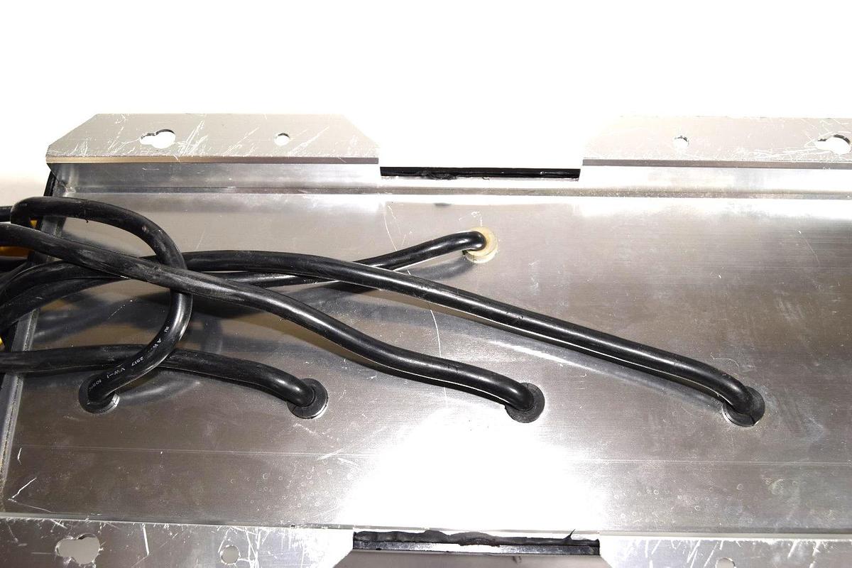 Used DeltaVolt PS4 Quad Pro Four 15Amp (4-Banks) Lithium Marine Battery Charger Boat