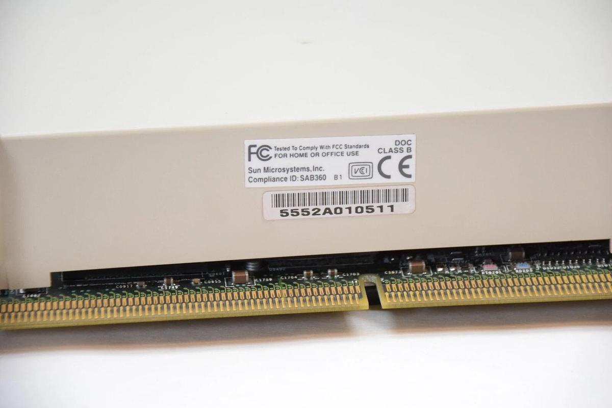 Used SUN MICROSYSTEMS INC 5552A010511 UltraSPARC II Module Board