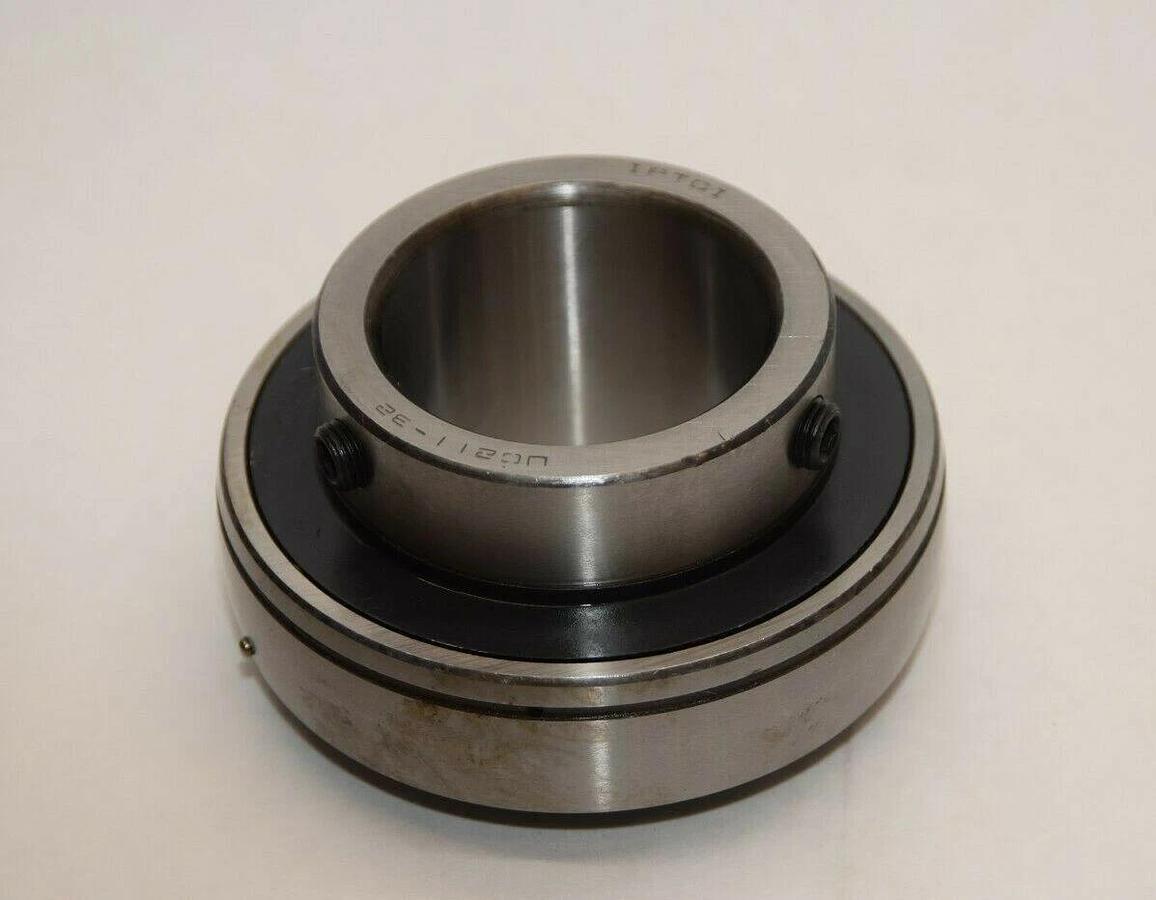 (NEW) IPTCHI U0211-32 3-15/16" Outside Dia. 2" Bore Bearing