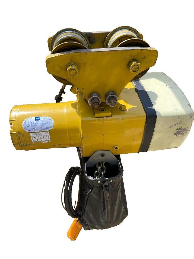 Used Yale 1 Ton 2000lb Chain Hoist KEL1-10LG15S1 KEL110LG15S1 575v 3ph w trolley KEL1