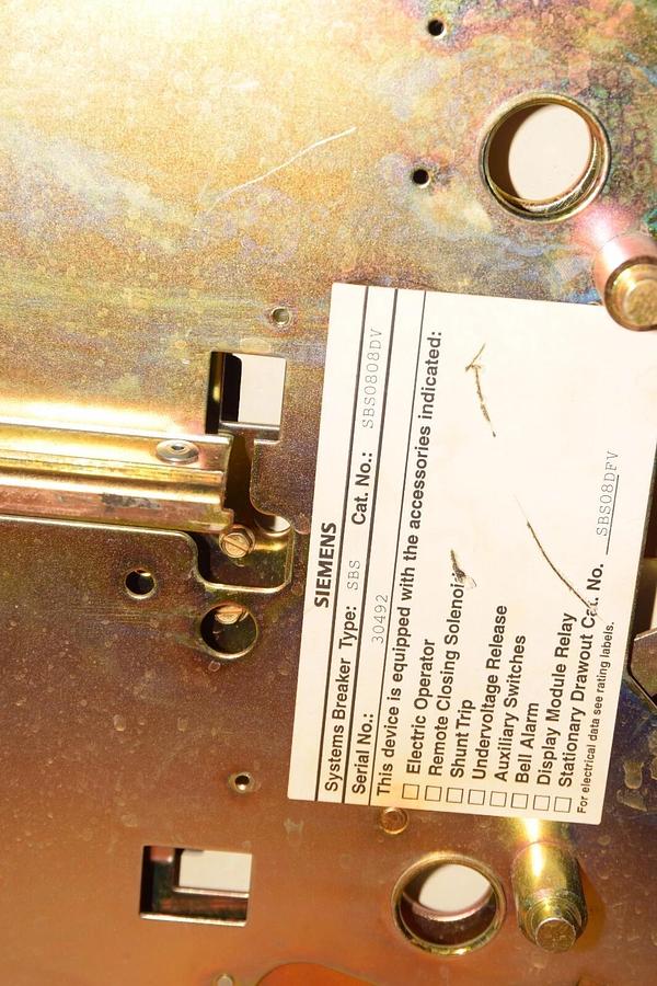 Used SIEMENS SBS0808 SBS 800 CIRCUIT BREAKER 800A 3P 600V 800A  SBSB800 SBS0808DV