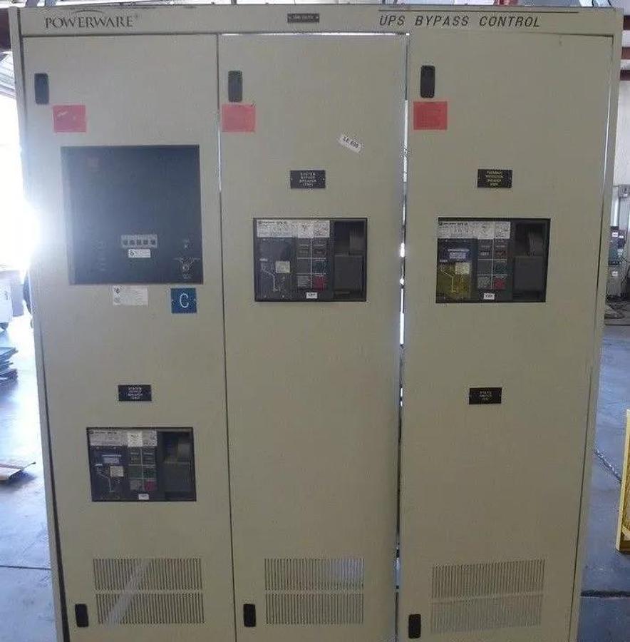 Used Eaton Powerware 2000A System Bypass switchgear SBM261621011111 2000A CH SPB65