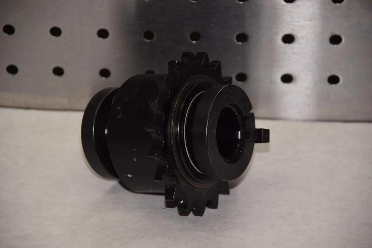 Used New) Sealmaster  40X19 1" Idler Sprocket bearing sz 40 19 teeth  1" bore, 2-015A