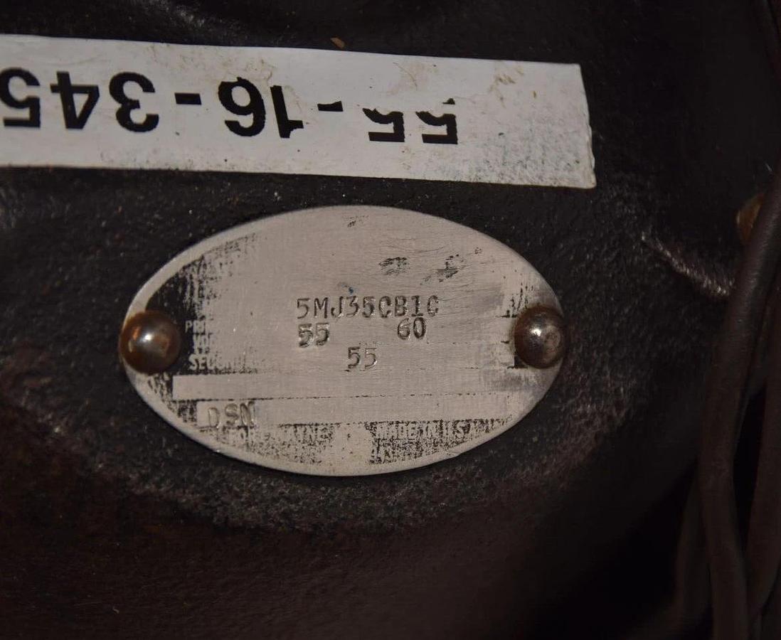 Used GENERAL ELECTRIC 5MJ35CB1C 55V 60Hz 0.50" Shaft Electric Motor