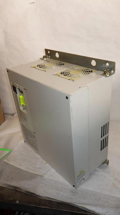 Mitsubishi Drive FR-A540-55K-TF FRA54055KTF 172a 3ph 380-480v 75hp 100hp *Refurb