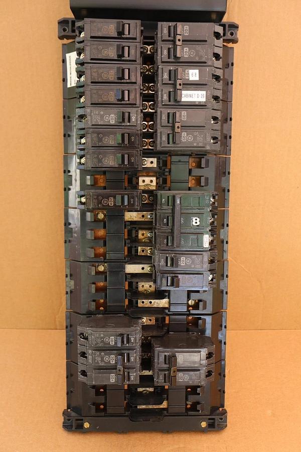 Used General Electric GE 225Amp 3Ph Main Lug Panelboard Back Plate Panel Interior