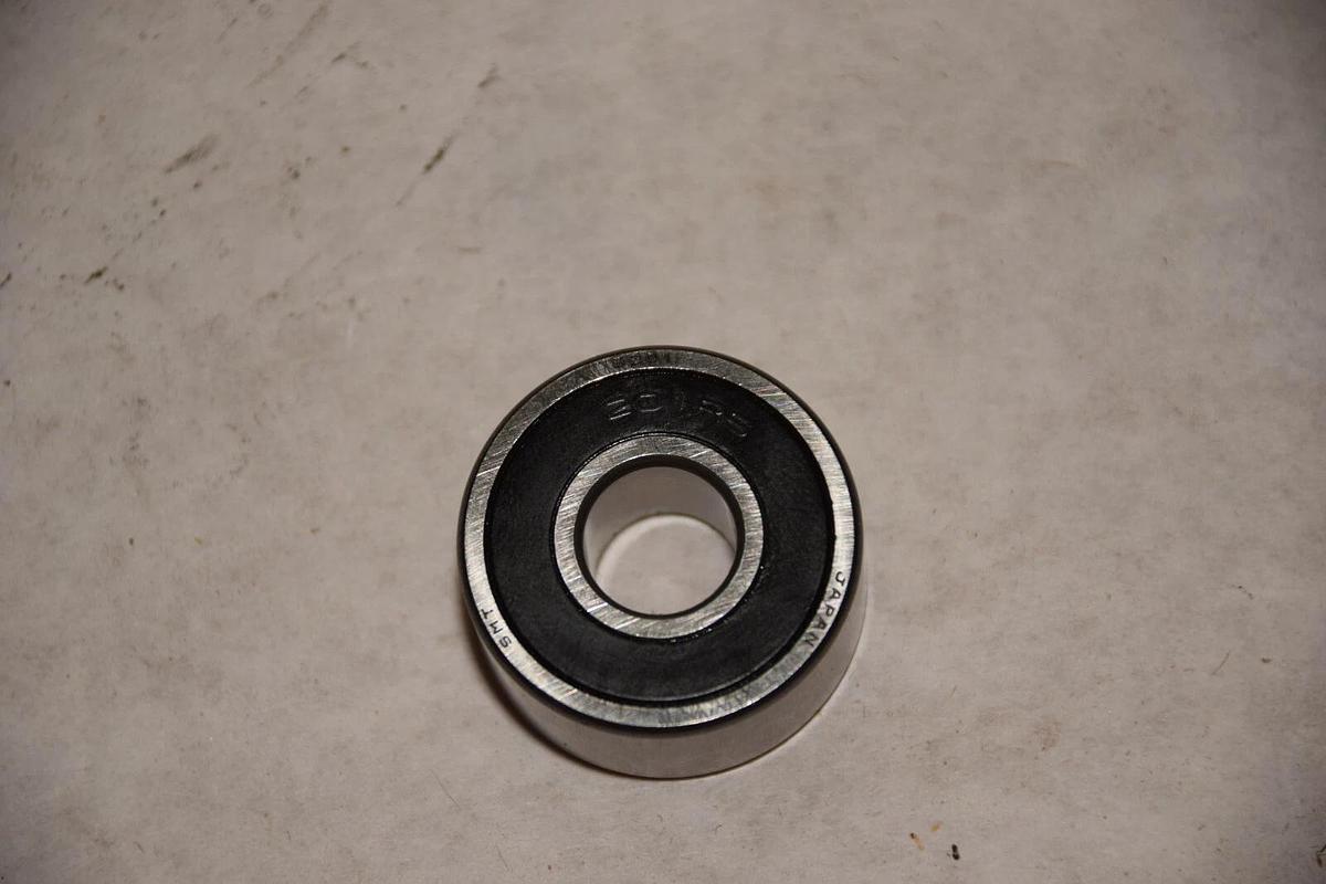 SMT 5201 201RS RUBBER SEALED BEARING NEW