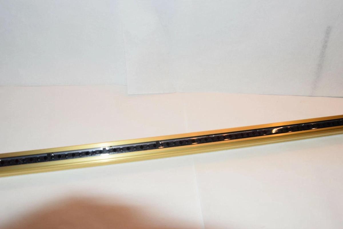 Used SUNX SF4B-H64-01 D V2 Emitter Safety light curtain Matsushita Electric PANSONIC