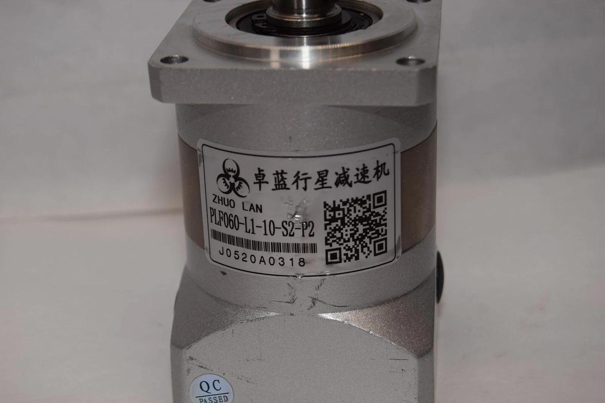 Used FENGXINJIDIAN PLF090-20 , 211028A0595 Planetary Gearbox