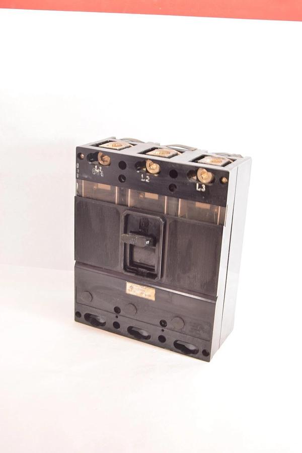 Used ITE / I-T-E JJ3S400V 400V 3 Pole Frame JJ 600Vac Circuit Breaker