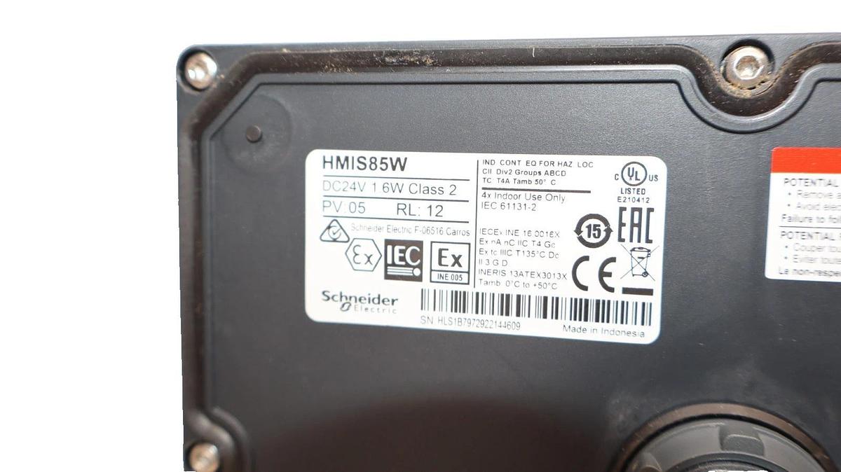 SCHNEIDER ELECTRIC HMIS85W With HMIS5T Touchscreen Display *Takeout - Read*