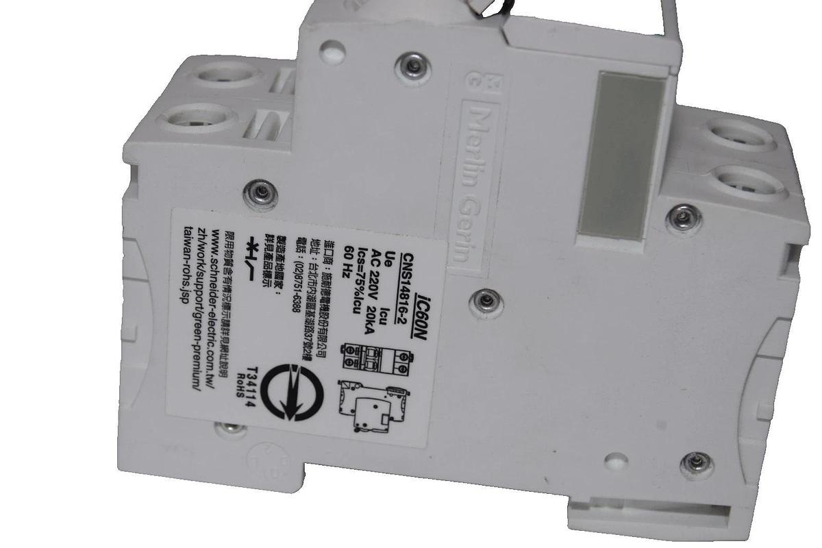 Used SCHNEIDER ELECTIRC iC60N C 3A 2 Pole 2P 400V Miniature Circuit Breaker