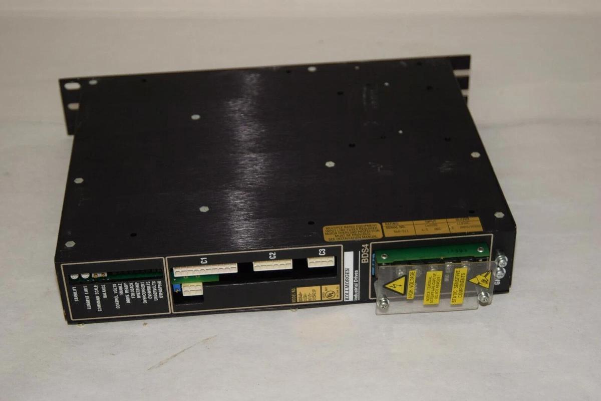 Used KOLLMORGEN Servo Drive BDS4A-103H-0015-105A21P Input 140Vdc Output 115Vac