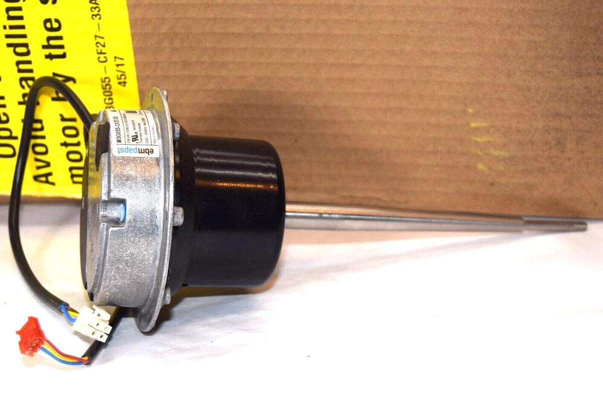 (NEW) EBMPAPST M3G055-CF27-33 , M3G055CF2733 230V 50/60Hz 0.82A Axial Fan