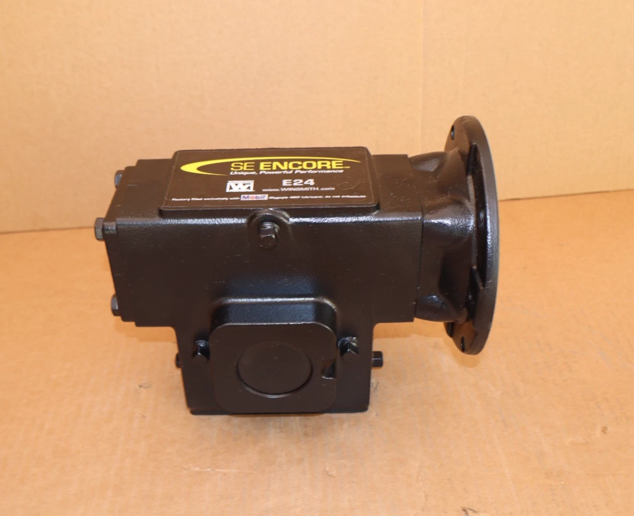 Winsmith SE Encore Gear Box Speed Reducer E24MDNS31000DN E24MDNS 20R 20:1 *NOS*